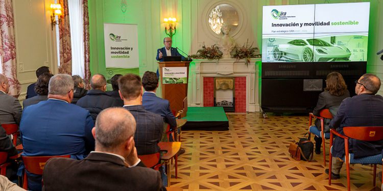 Marcano renueva su apoyo al clúster de automoción de Cantabria (GIRA) en la presentación de su plan estratégico