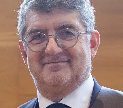 El Colegio de la Abogacía de Cantabria señala que el documento del acuerdo de investidura “pone en cuestión la organización del estado y el sistema de división de poderes establecido en nuestra Constitución”