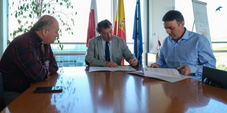 El Gobierno regional aporta 1,4 millones de euros a la Red Cántabra de Desarrollo Rural para el programa Natrurea Cantabria
