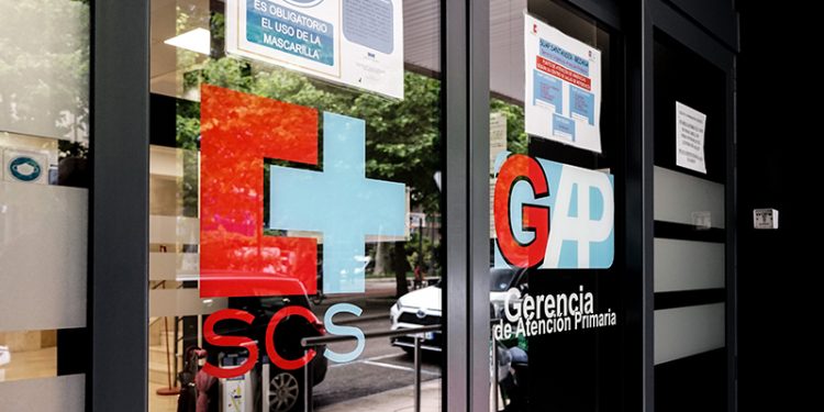 El Gobierno corta por abajo ante la crisis sanitaria:El SCS releva al gerente y al director médico de Atención Primaria “con objeto de dar un nuevo impulso ante los difíciles retos a afrontar en los próximos años