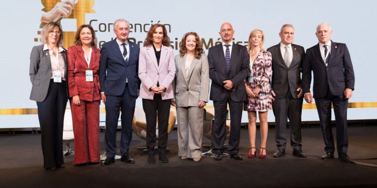 Pascual abordará las fórmulas para la sostenibilidad del Sistema Nacional de Salud durante su participación hoy y mañana en la VIII Convención de la Profesión Médica