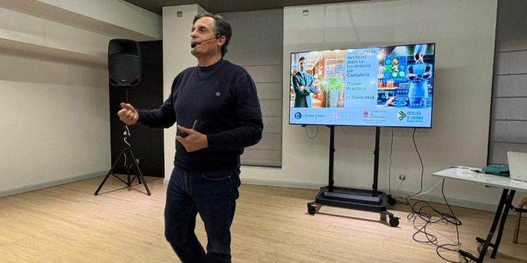 Hostelería de Cantabria reúne a más de 80 profesionales en una charla-taller sobre Inteligencia Artificial aplicada a la hostelería
