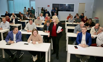 Desarrollo Rural presenta a los alcaldes y jefes de oficinas comarcales la campaña de saneamiento ganadero