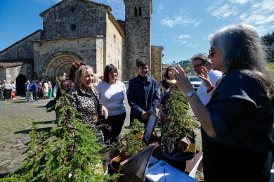 Urrutia asiste a la inauguración del Museo del Prau en Socobio (Castañeda)
