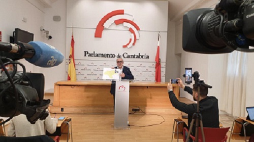 El PRC propone al Parlamento rechazar cuatro nuevos proyectos eólicos para que la comarca oriental no se convierta en «un parque permanente»