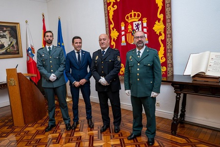 Casares ensalza la seguridad como “parte indispensable” de las cinco décadas de democracia en España