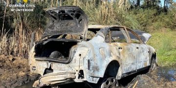 La Guardia Civil detiene a un grupo criminal por la sustracción de vehículos que posteriormente aparecían calcinados